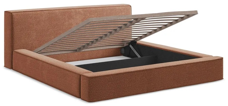 Terrakotta színű kárpitozott ágyneműtartós franciaágy ágyráccsal 160x200 cm Noho – Makamii