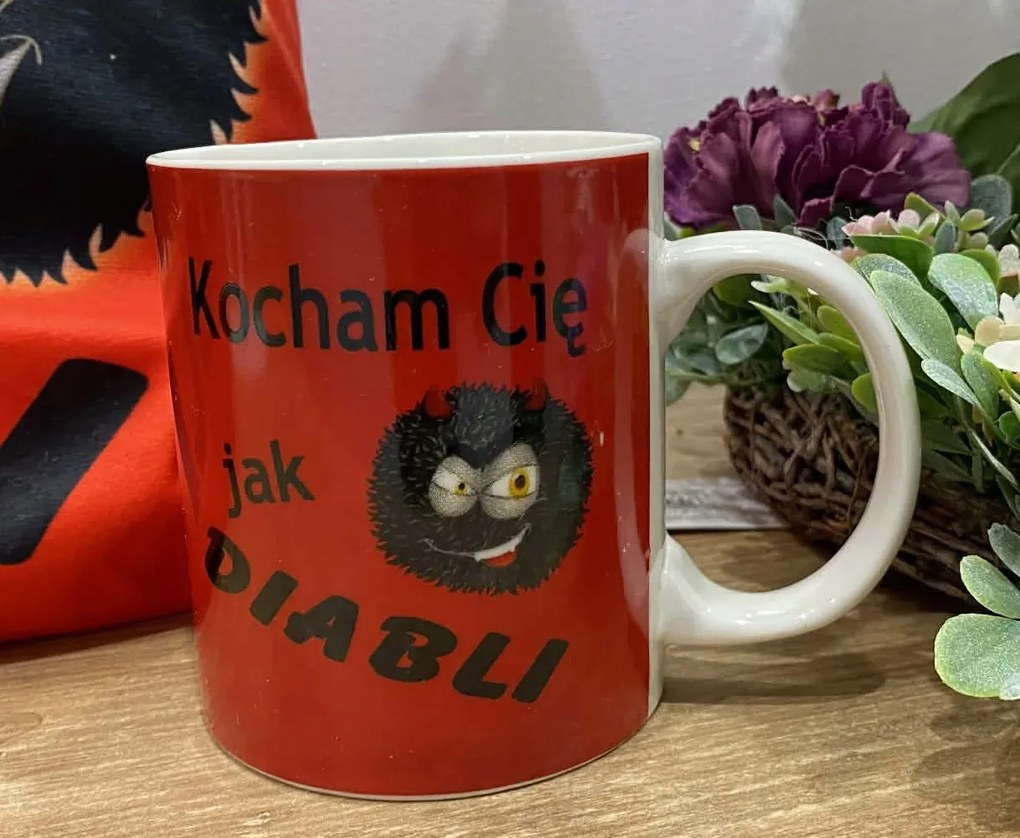 Valentin Napi Ajándék Bögre Szeretlek, mint az ördög neki