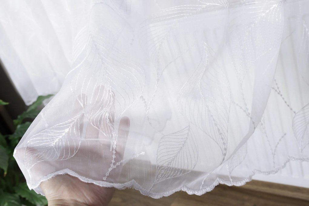 Függöny méteráru hímzett bambusz Amelie fehér magasság: 190 cm