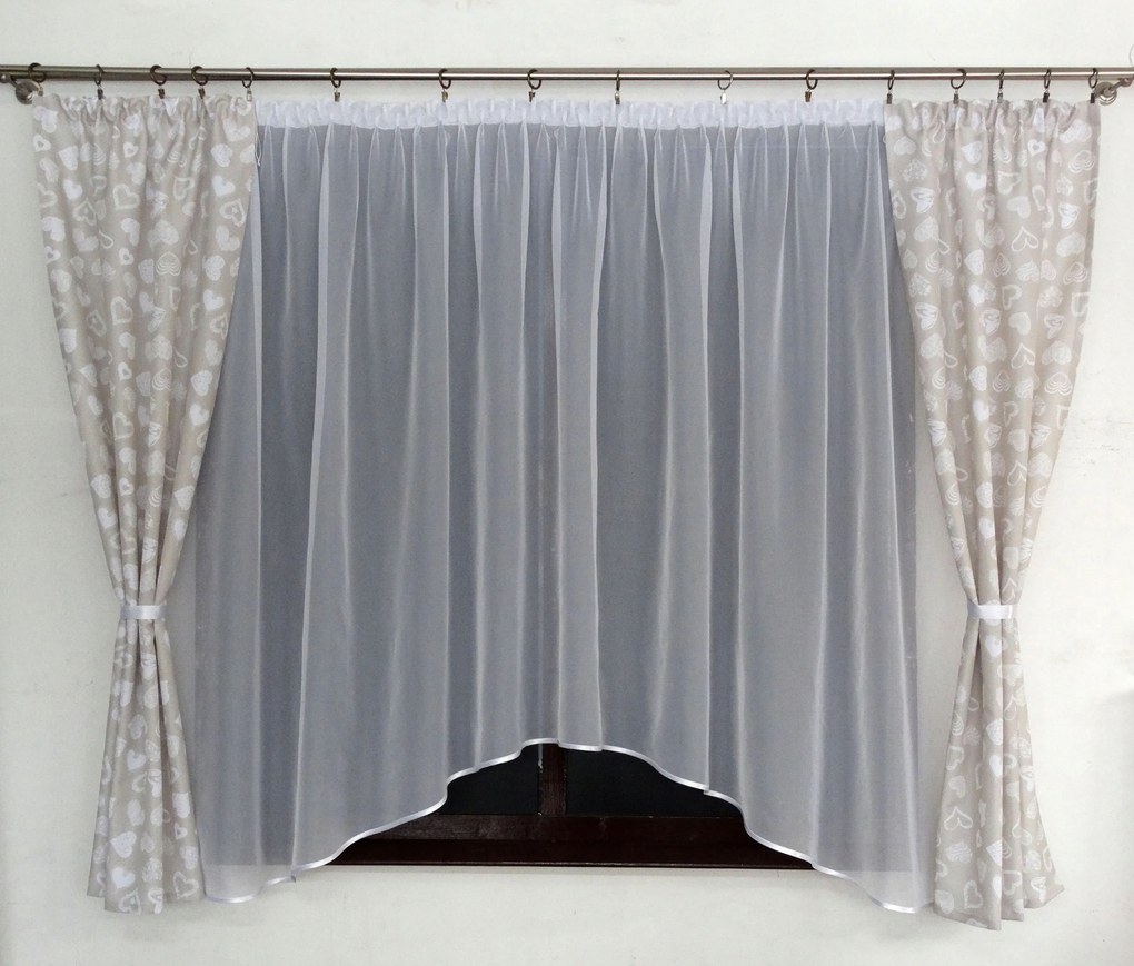 Mg Kpl Függöny Fátyol +szív Függöny varrott lengyel