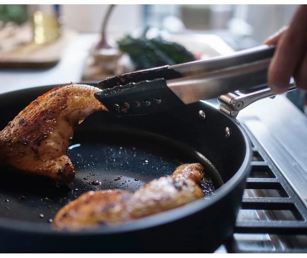 Serpenyő kerámia felülettel ø 28 cm Space – Joseph Joseph