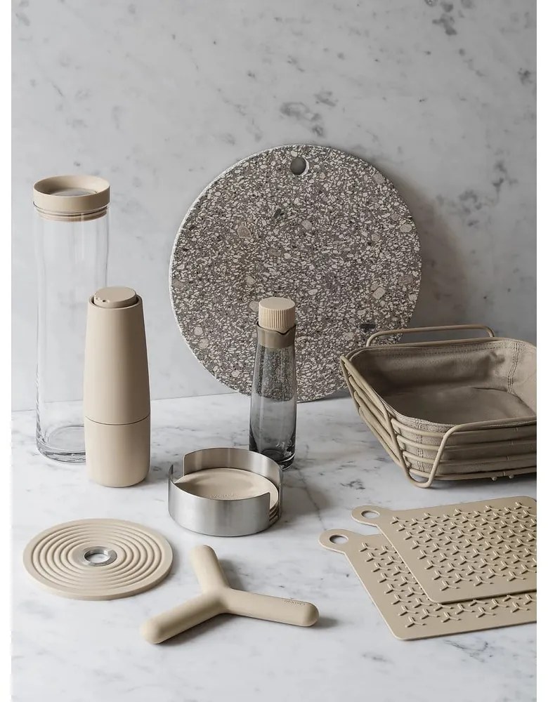 Fekete-ezüstszínű szilikon poháralátét szett állvánnyal 6 db-os Lareto – Blomus