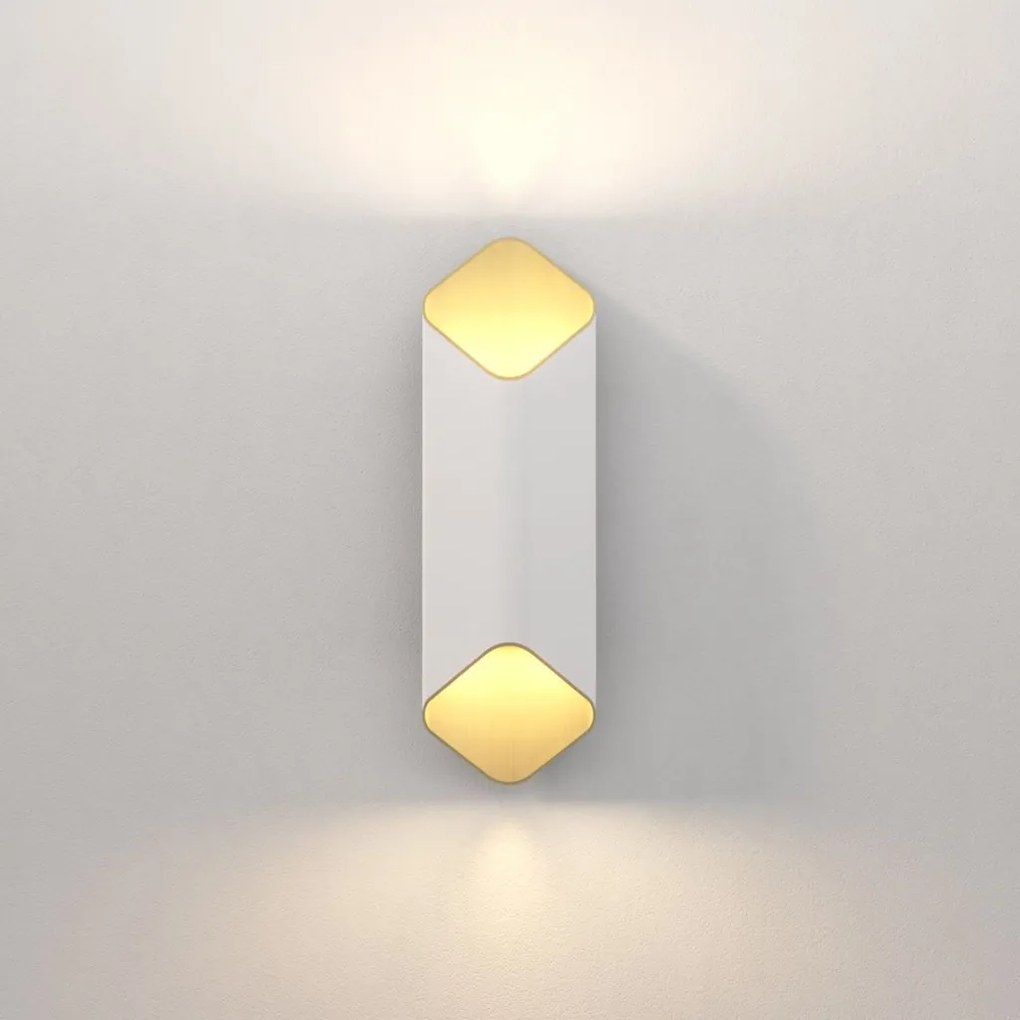 Astro Lighting Ako 1481015 Fali lámpa 1x15.9W/LED 2700K 522LM IP20