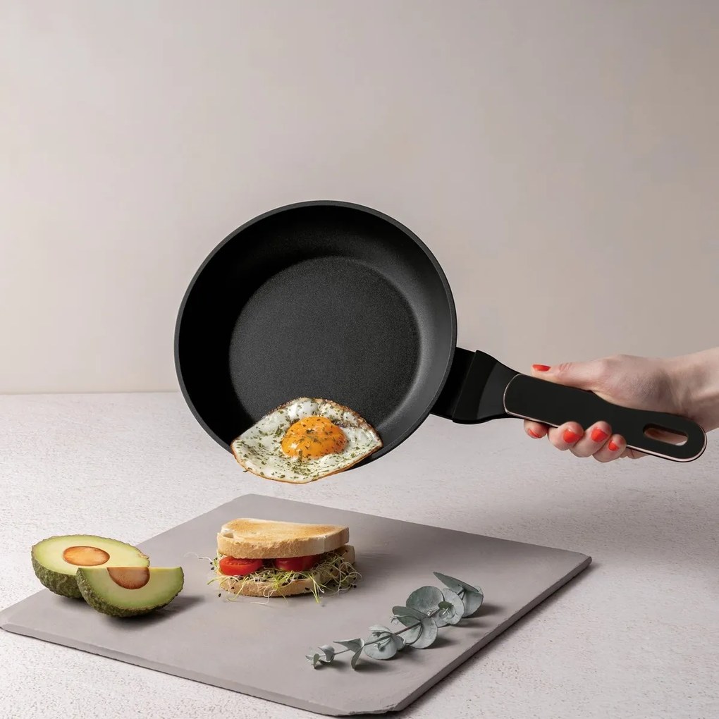 BerlingerHaus Black Rose titánbevonatú edénykészlet, 10 darabos