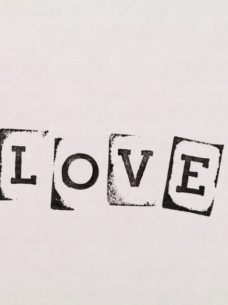 Fém poszter Ajándék Valentin nap Évforduló Love felirattal