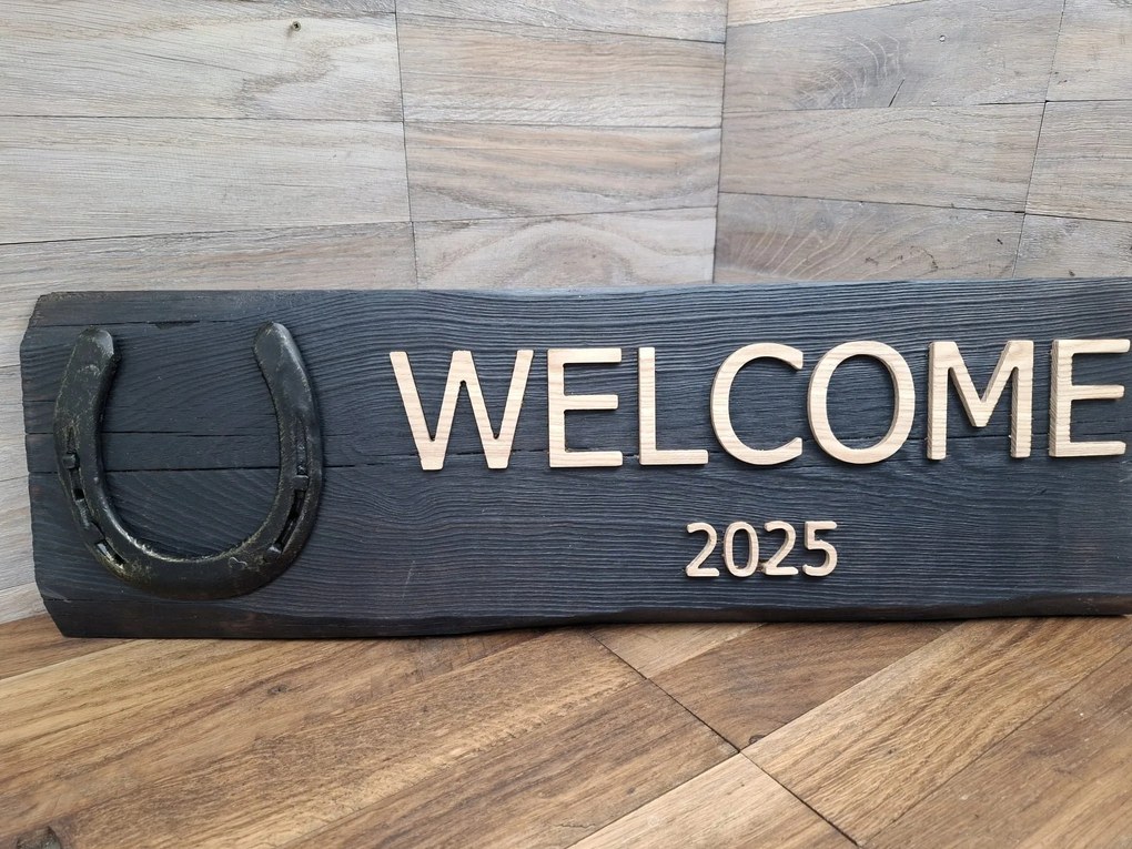 Lélegzetelállító fa deszka Welcome üdvözlő lakásavató ajándék szerencse