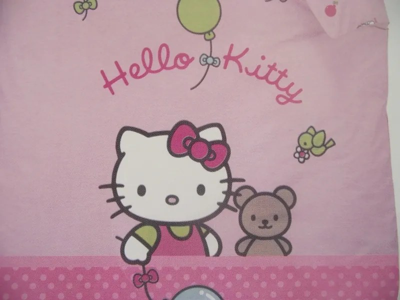 Hello Kitty Gyerek Ágyneműhuzat Garnitúra 100% Pamut 2 részes 140 x 200 cm