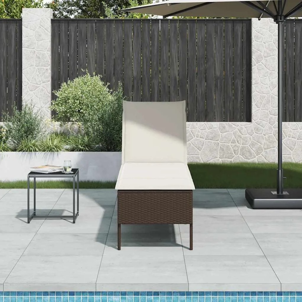barna polyrattan napozóágy párnával 55x200x44 cm