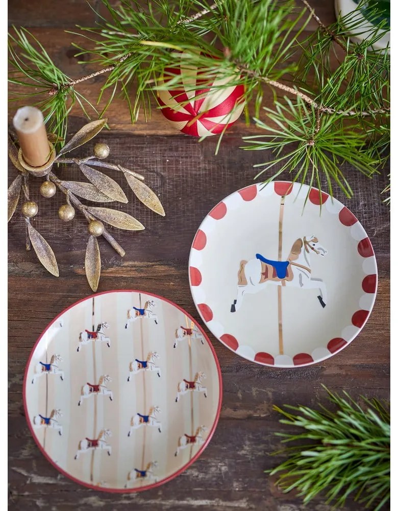 Krémszínű agyagkerámia desszertes tányér készlet karácsonyi mintával, 2 db-os, ø 16 cm Merry-go-round – Bloomingville