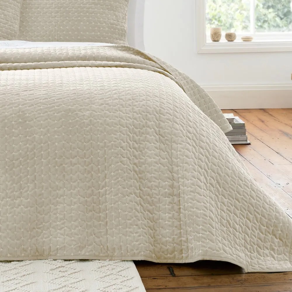 Bézs bársony steppelt ágytakaró 240x260 cm Attica Velvet Embroidered – Bianca