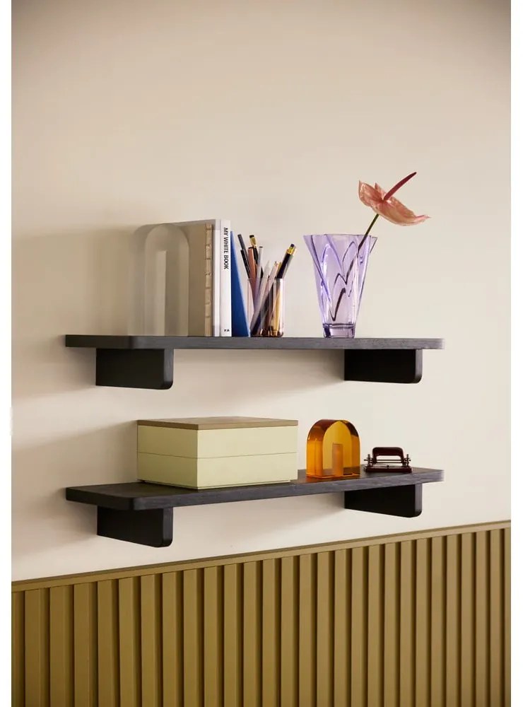 Fekete fali polc tölgyfa dekorral 80 cm Poke – Hübsch