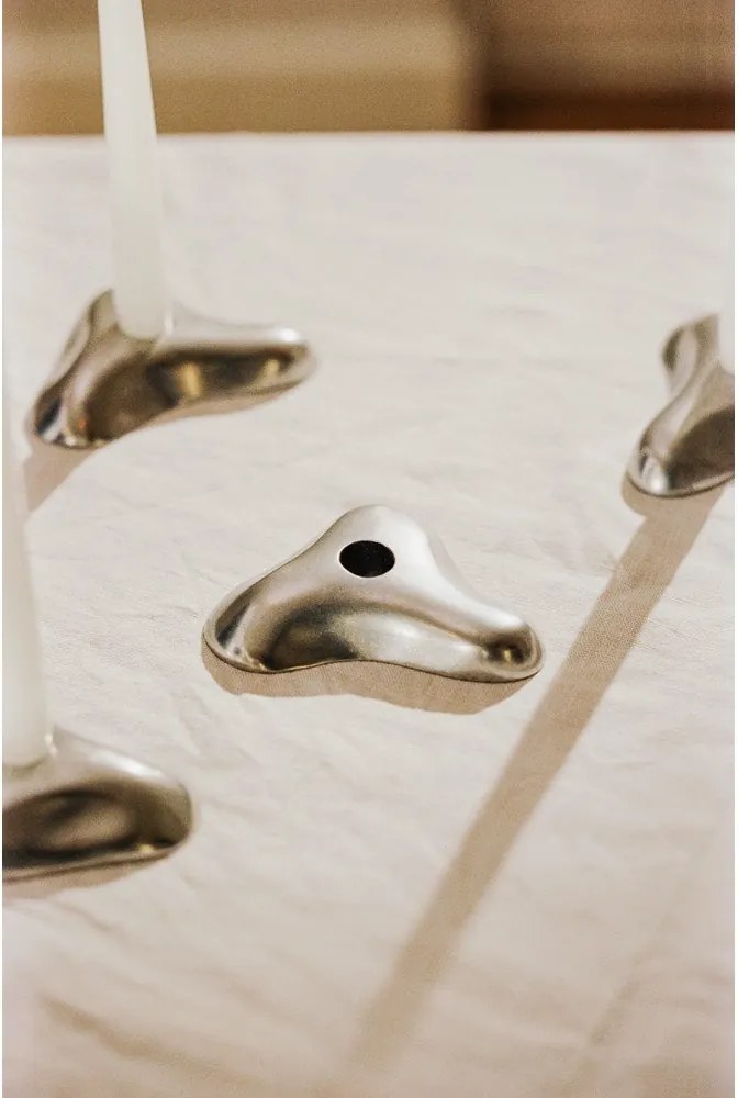 Fém gyertyatartó Mis – noo.ma