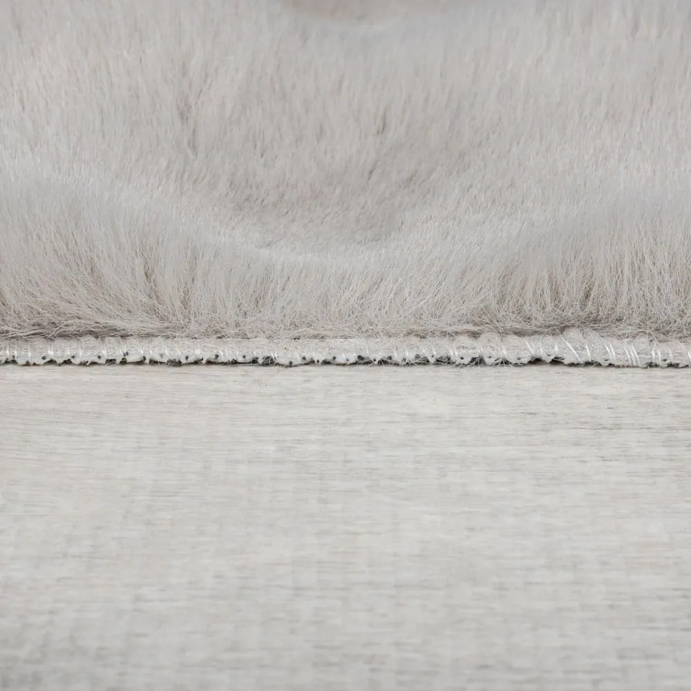 Világosszürke szintetikus szőrme szőnyeg 80x150 cm Waffle Faux Fur – Flair Rugs