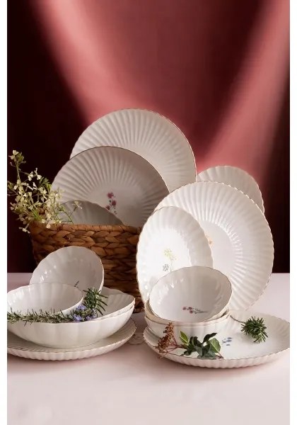 27 darabos porcelán étkészlet, fehér/arany