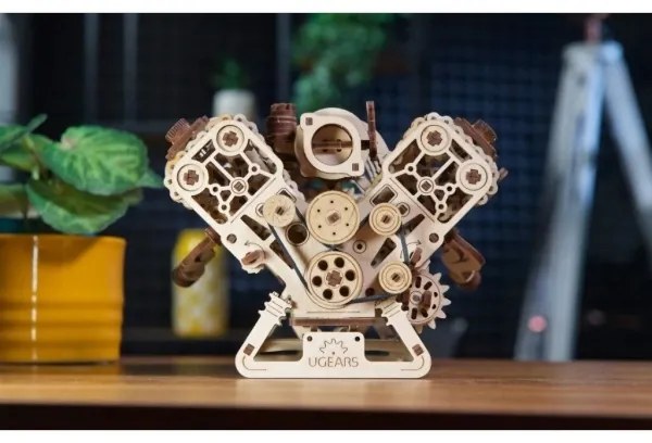 Ugears - 3D fából készült mechanikus kirakó: V8-motor
