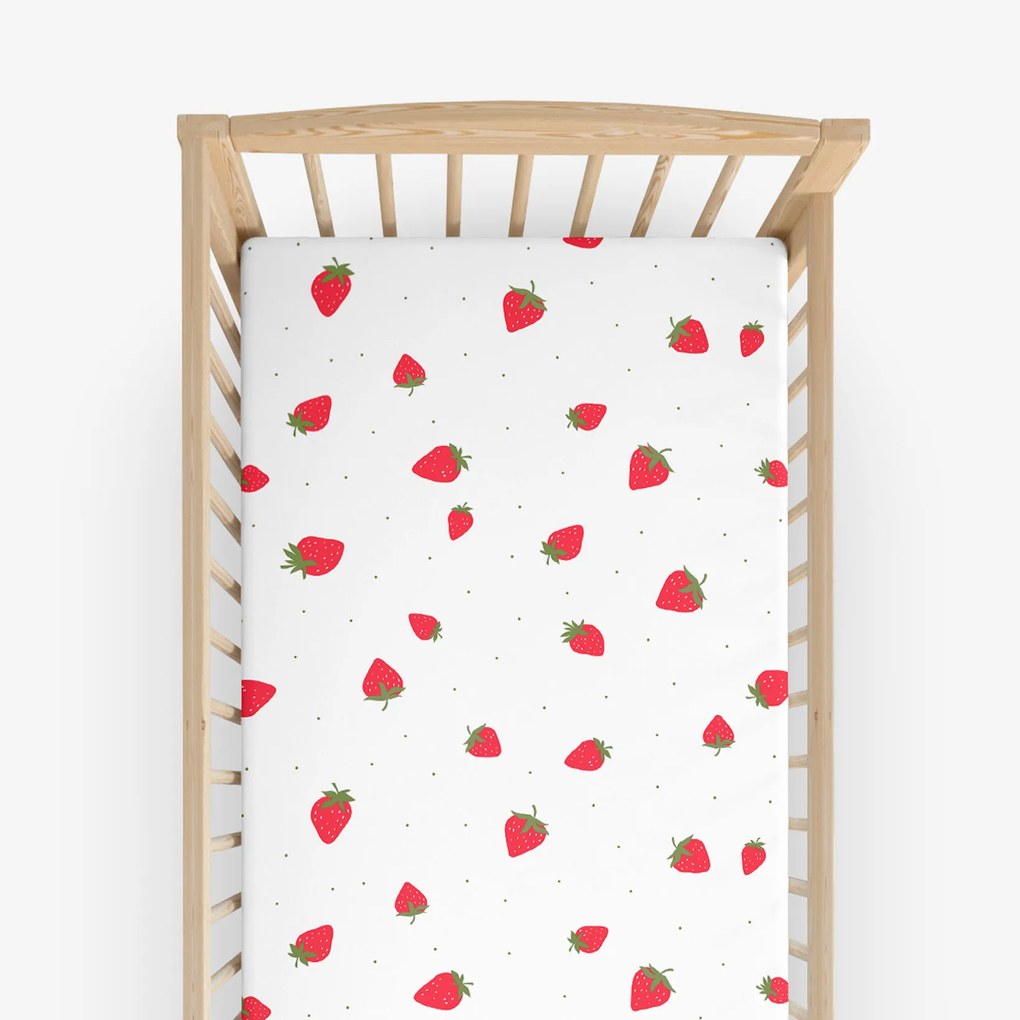 Goldea gyermek gumis pamut lepedő kiságyba - friss szamócák 70 x 140 cm