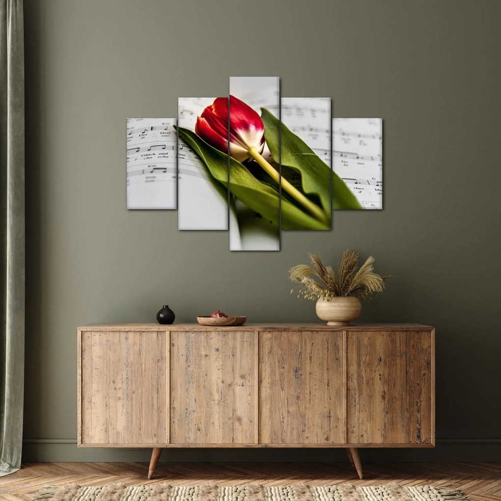 Egy vörös tulipán képe (150x105 cm)