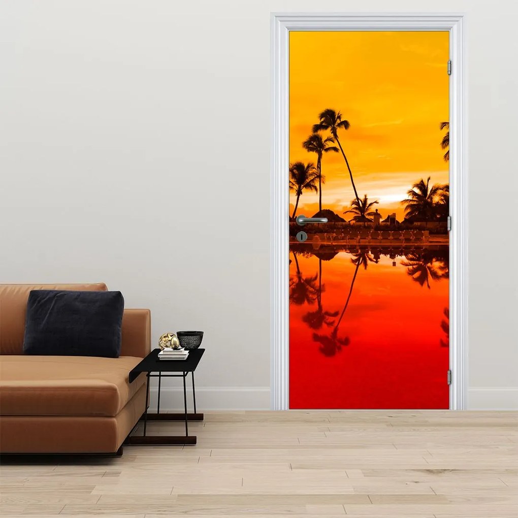 Fotótapéta ajtóra - Naplemente az üdülőhely felett (95x205cm)
