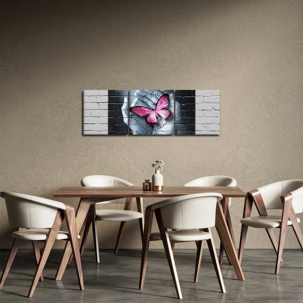 Kép - Rózsaszín pillangó a falon (órával) (90x30 cm)