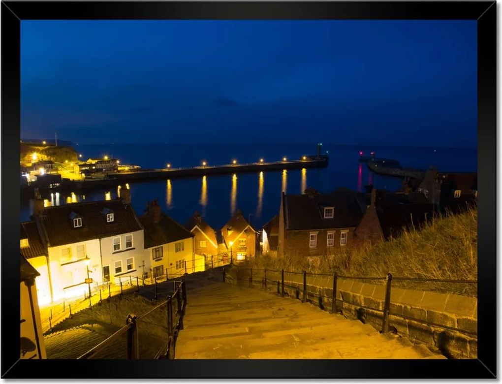 Poszterek keretben 40x30 Séta az éjszakában