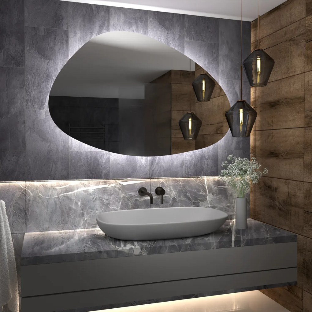 Atipikus tükör LED világítással G8