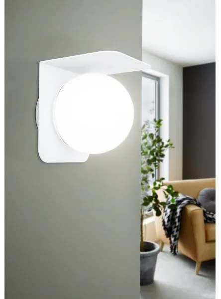 Eglo 99582 - Kültéri fali lámpa CORRIENTES 1xE27/15W/230V IP44 fehér