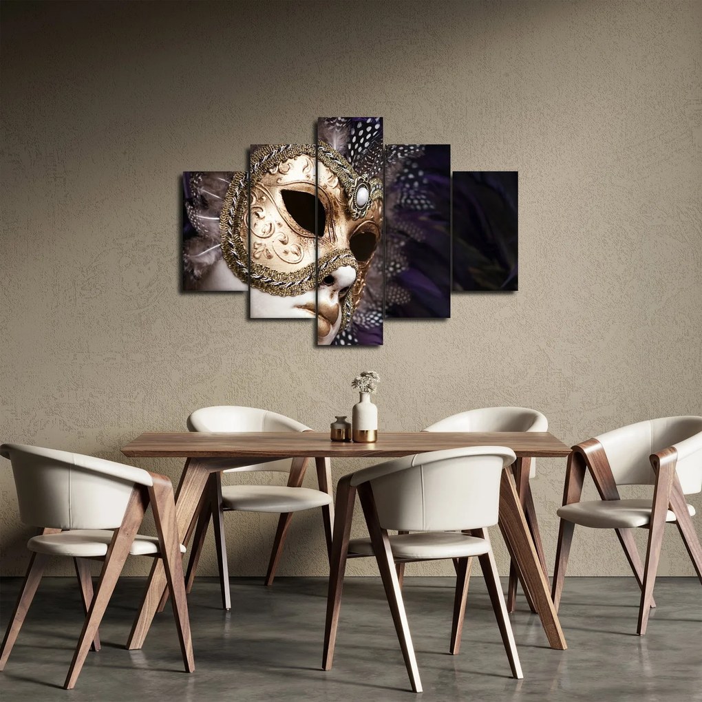 Egy maszkkal ellátott szobor képe (150x105 cm)