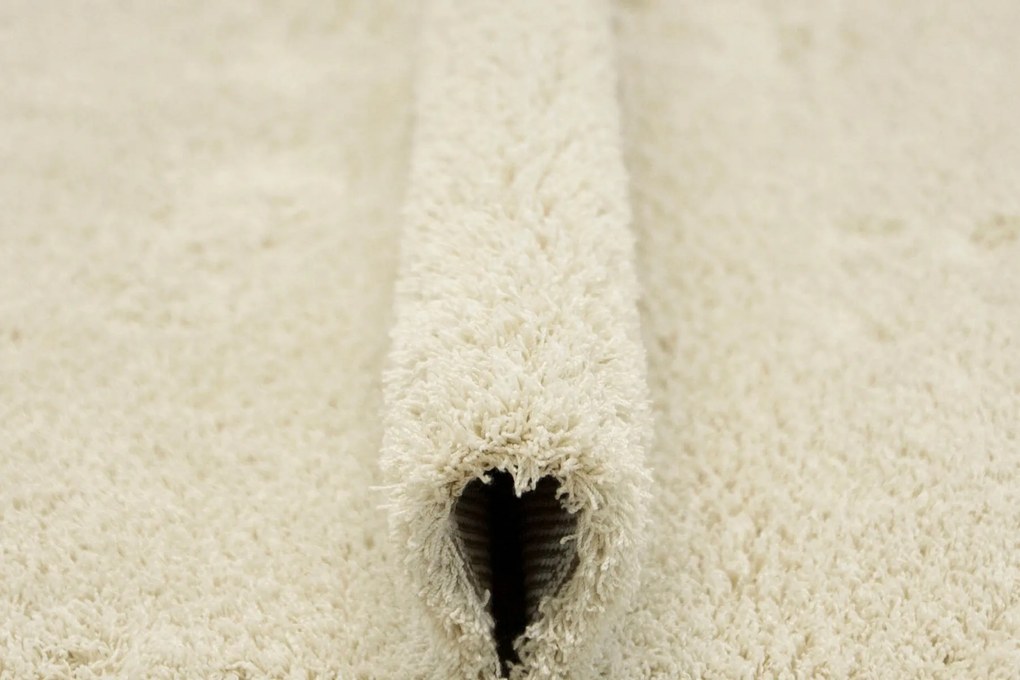 Shaggy Szőnyeg Puha Nappaliba Krémszínű Vastag Egyszínű Lille 200x290 cm