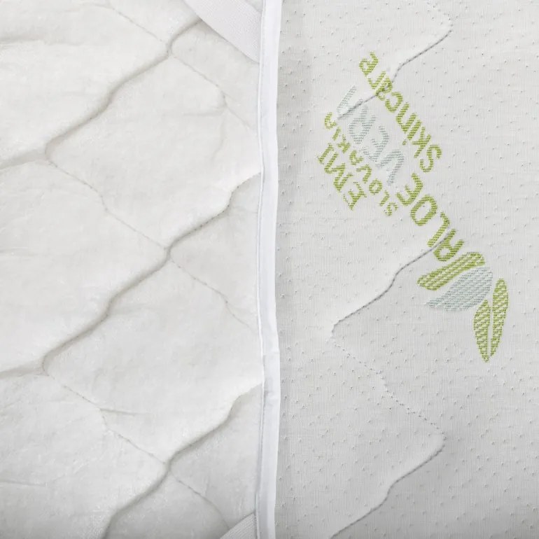 EMI Aloe Vera matracvédő a sarkokon gumiszalaggal