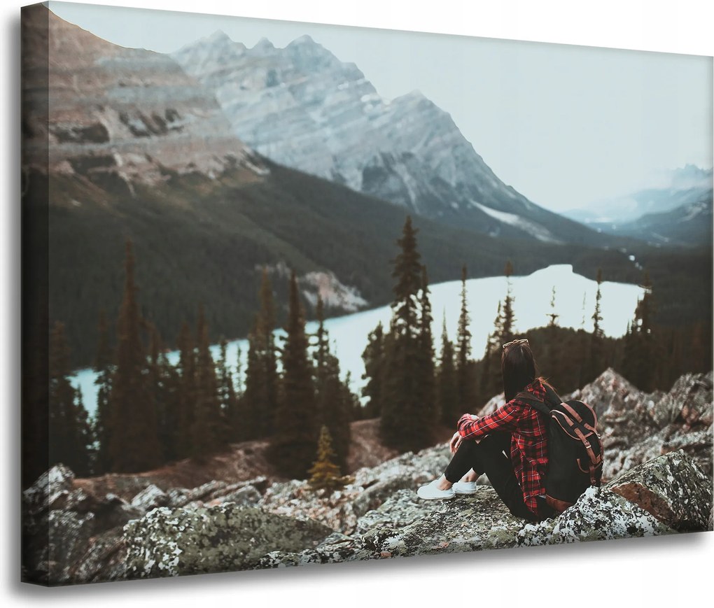 Vászonkép Emberek Hegyek Nő az ösvényen 70x50