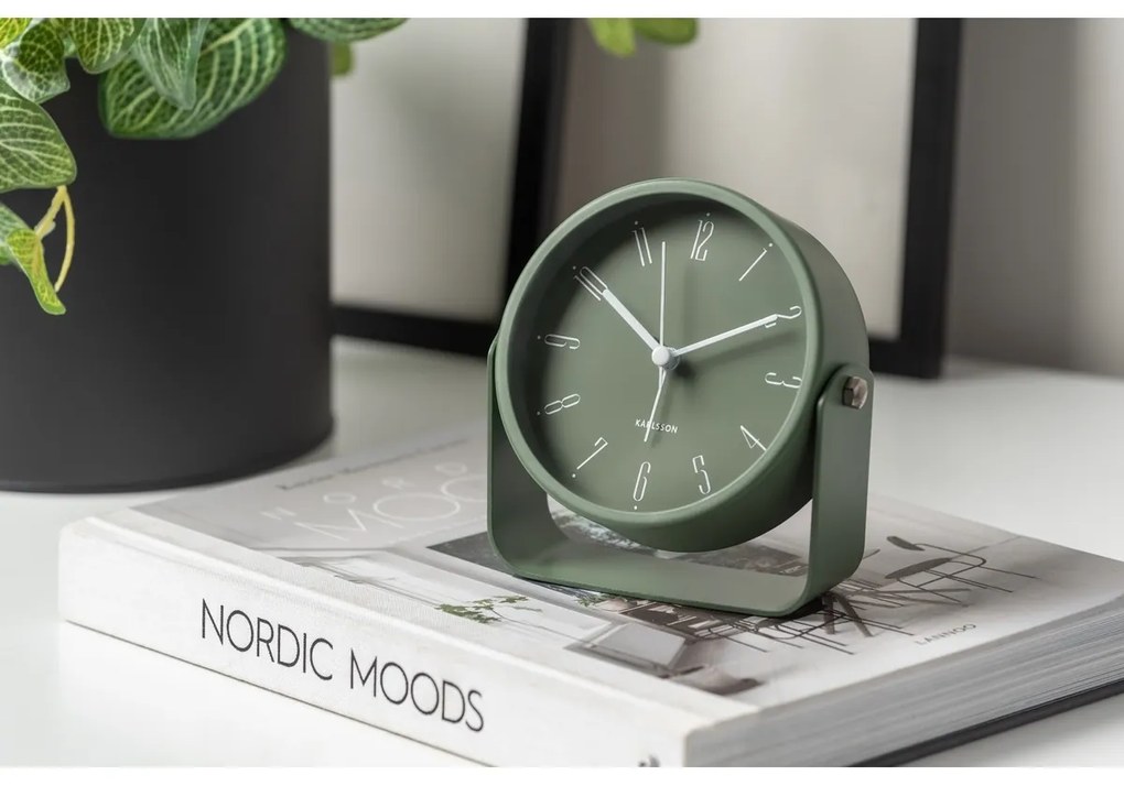 Karlsson 5989GR design ébresztőóra zöld, átmérő 12cm