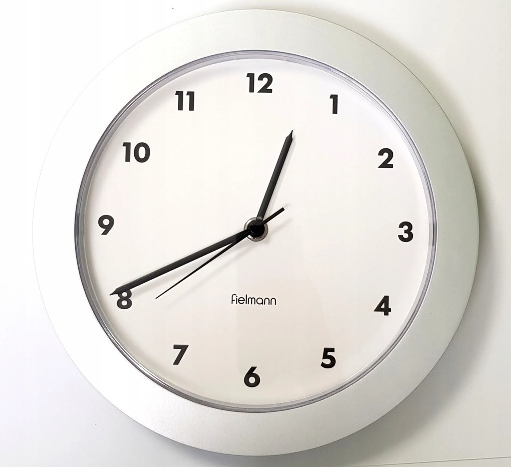 Fielmann rádiós automata falióra, ezüst