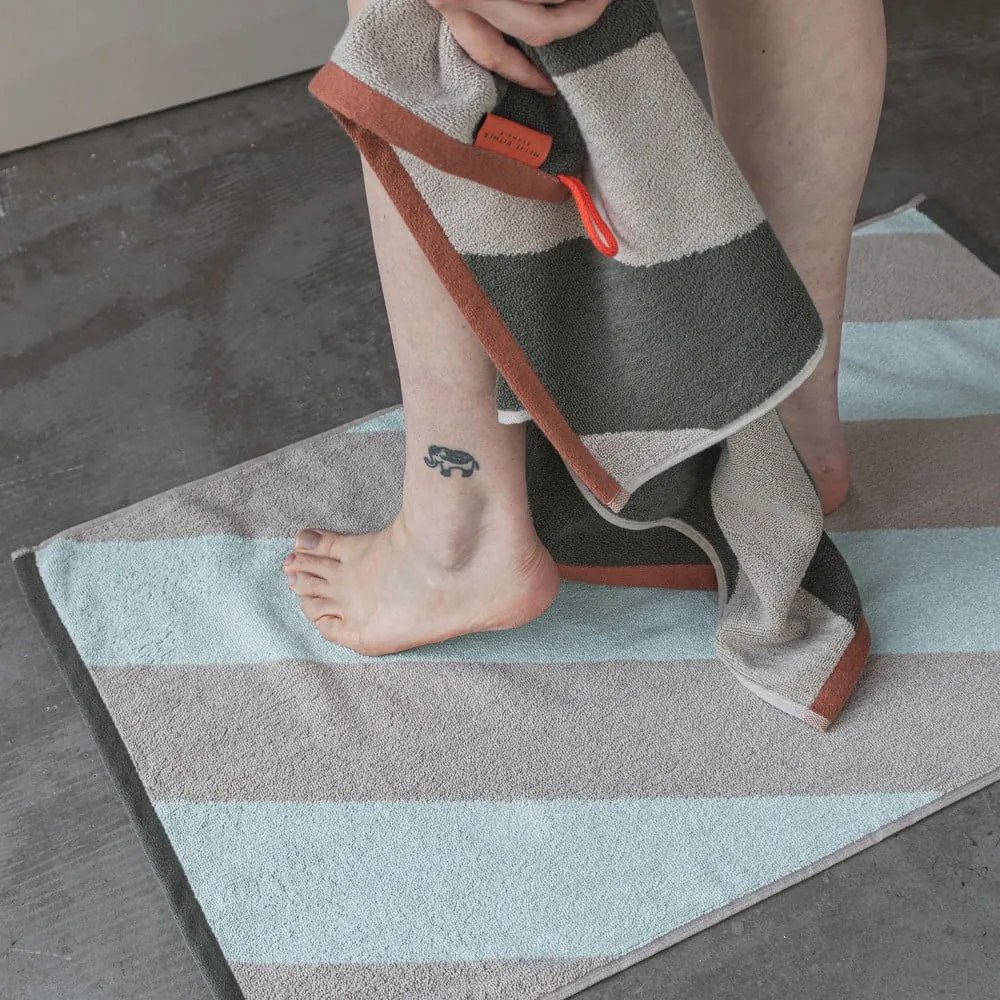 Mentazöld bio pamut fürdőszobai kilépő 50x80 cm Diagonal – Mette Ditmer Denmark