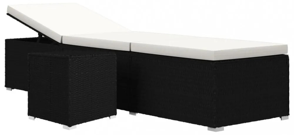 krémfehér polyrattan napozóágy párnával és teázóasztallal