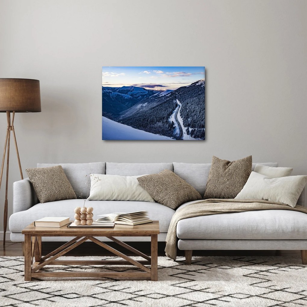 Egy havas lejtő képe (70x50 cm)