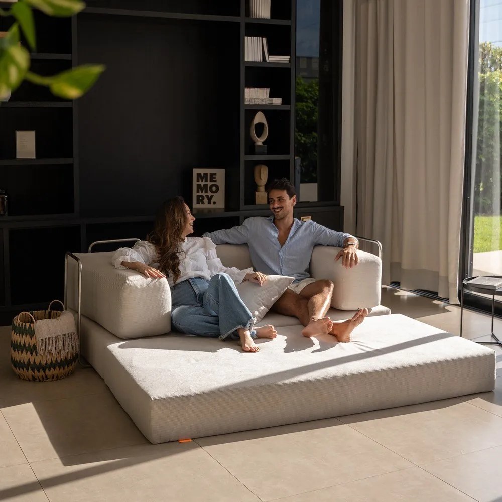 Bézs buklé kinyitható kanapé 180 cm Bloom – TemaHome