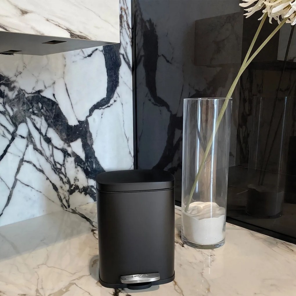 Spirella Pedálos szemetes soft-close Akira 12 l, matt fekete, 12 l