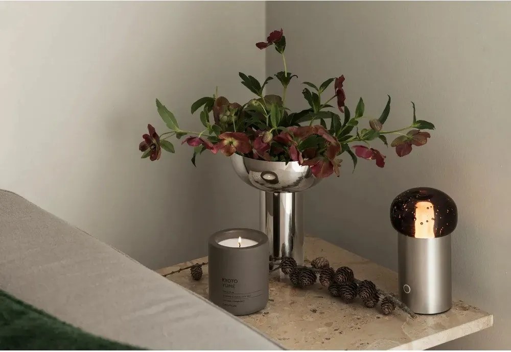 Ezüstszínű rozsdamentes acél váza (magasság 21 cm) Miyabi – Blomus