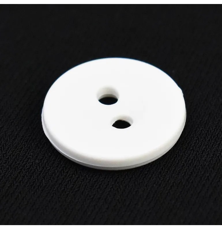 EMI fehér gomb 1,5 cm átmérővel