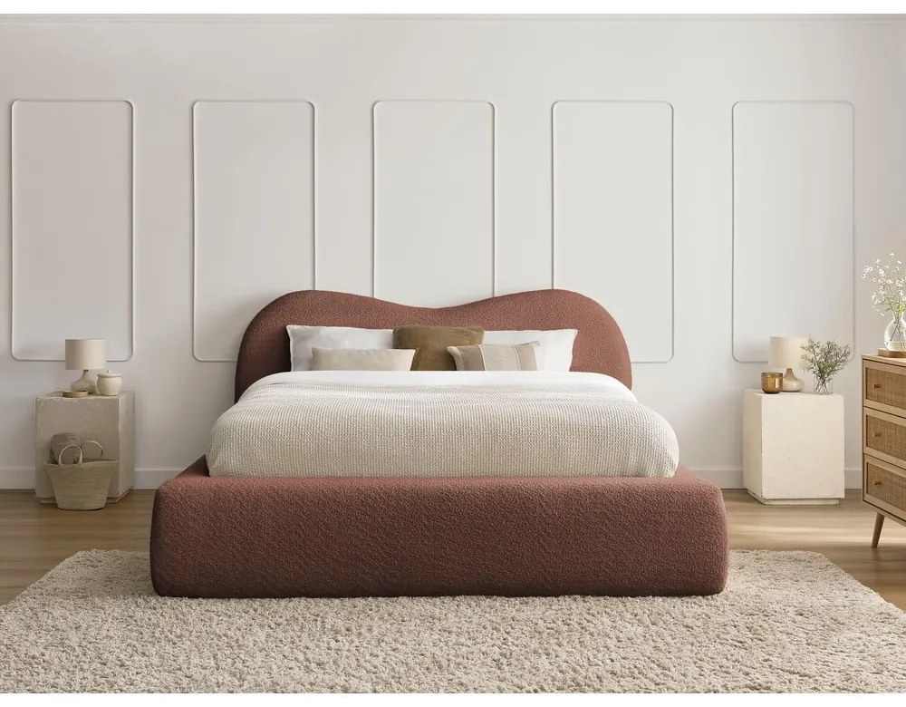 Narancssárga kárpitozott ágyneműtartós franciaágy ágyráccsal 140x190 cm Orlane – Bobochic Paris