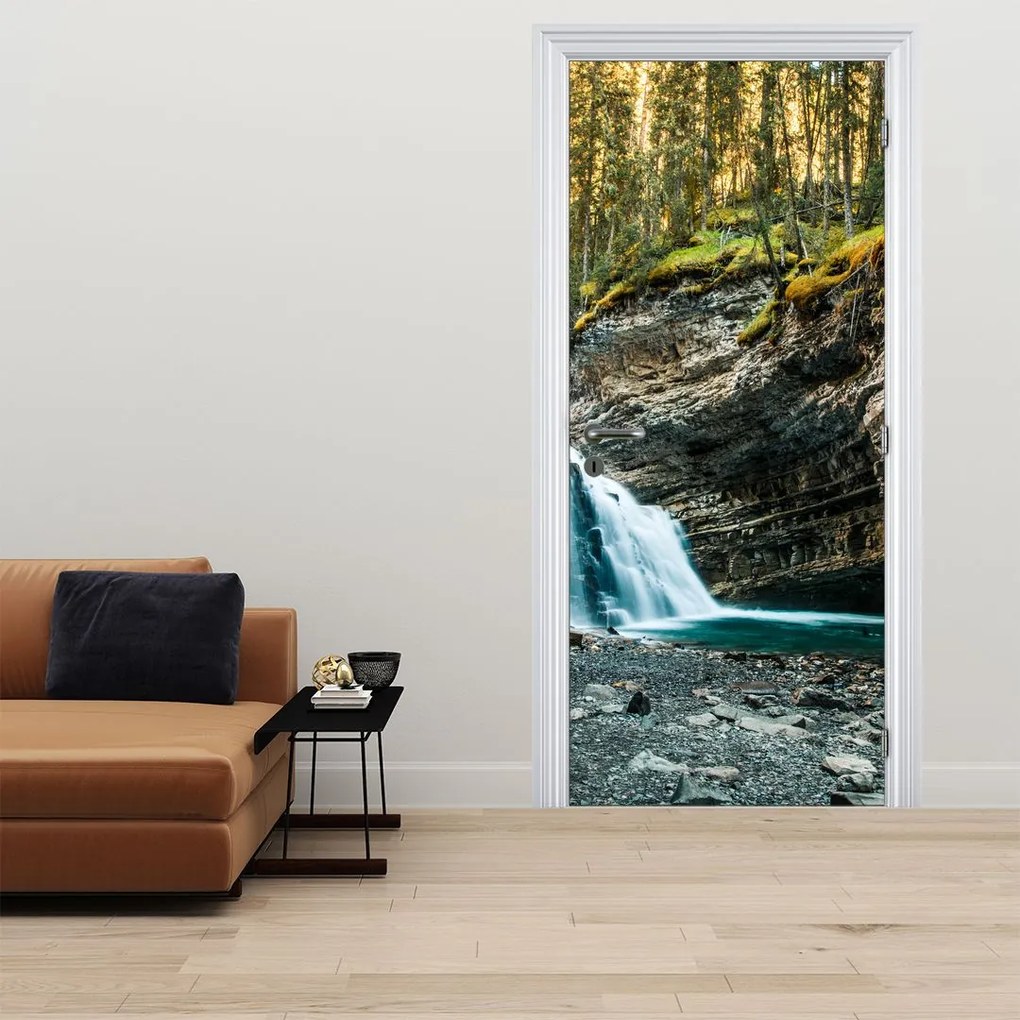 Fotótapéta ajtóra - Erdei vízesés (95x205cm)