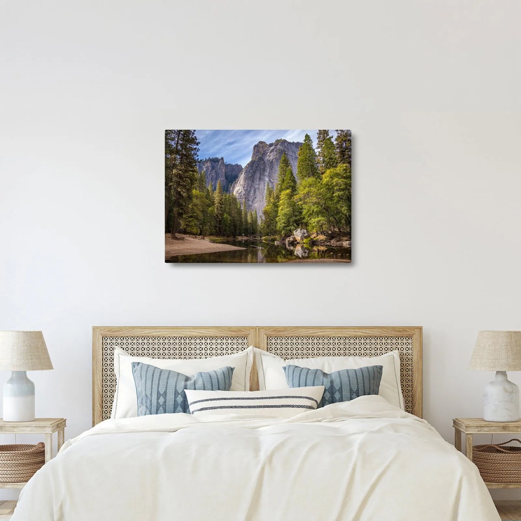 Kép - A Yosemite szikla alatt (70x50 cm)