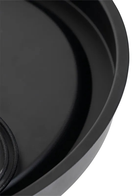 Klasszikus mennyezeti lámpa fekete opál üveggel 35 cm IP44 - Nohmi