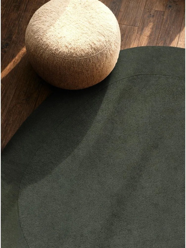 Sötétzöld kézi szövésű gyapjúkeverék kerek szőnyeg ø 160 cm Kari Organic – Villeroy&amp;Boch