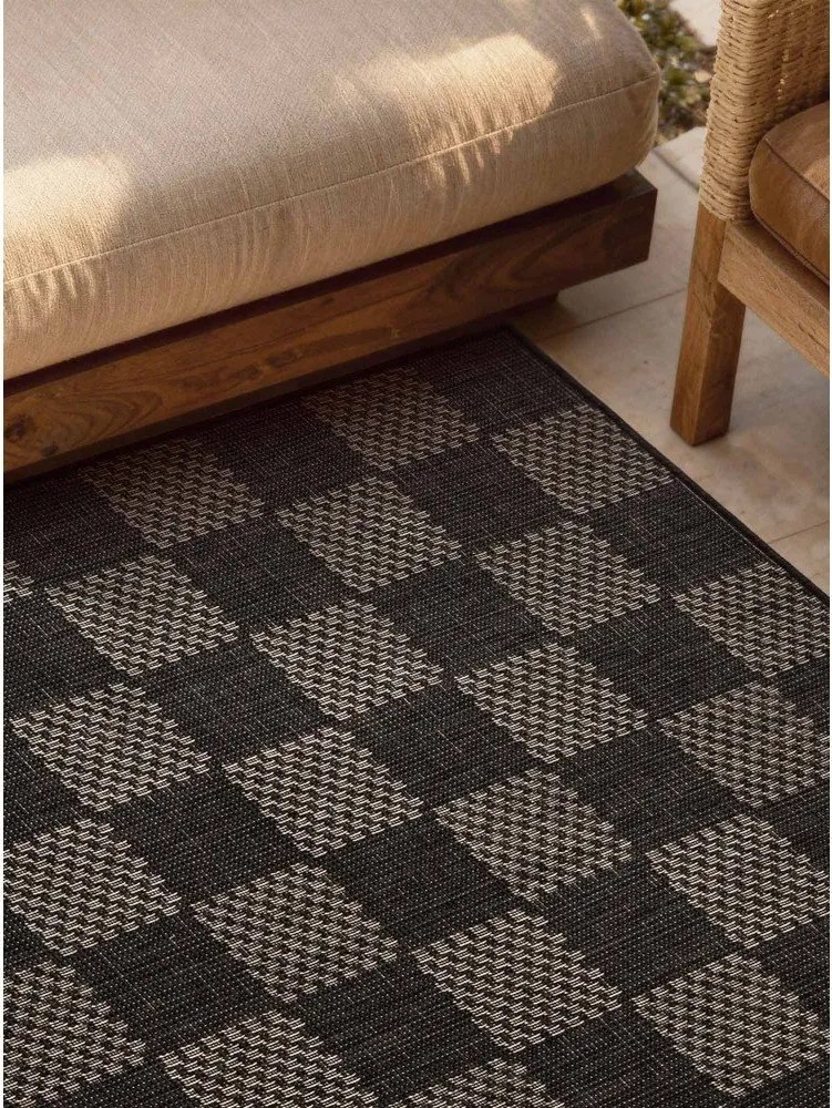 Fekete-krémszínű kültéri-beltéri szőnyeg 160x230 cm Haringey Dorothy – Ted Baker