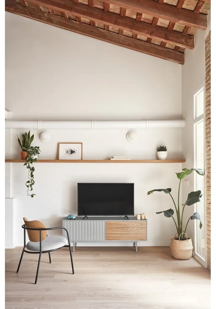 Szürke-natúr színű TV-állvány tölgyfa dekorral 140x52 cm Sierra – Teulat