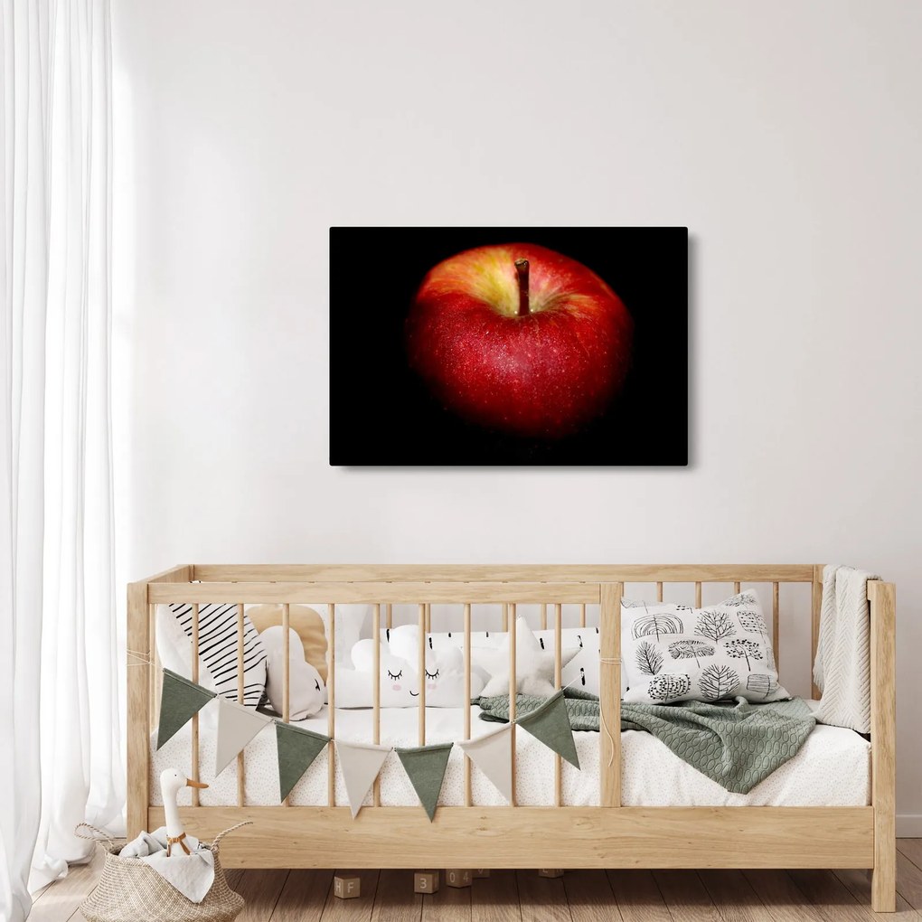 Az alma képe és a fekete háttér (90x60 cm)