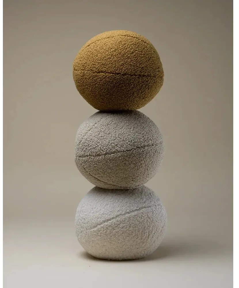 Világosbarna buklé párna gyerek kanapéhoz Ball – Wigiwama