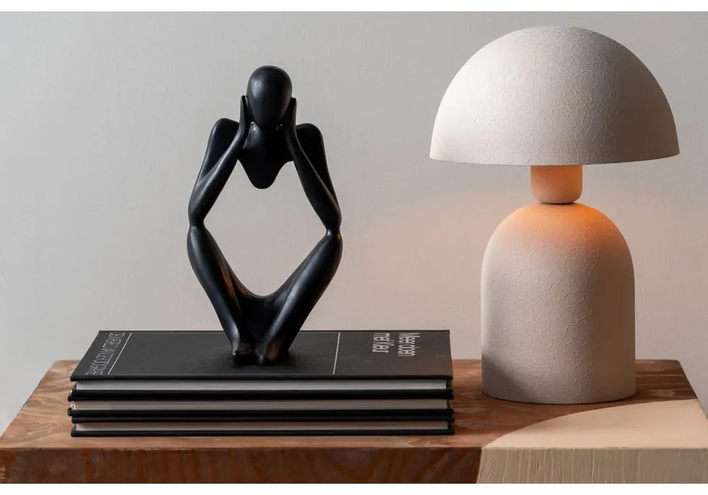 Poligyanta szobor Dreaming – PT LIVING