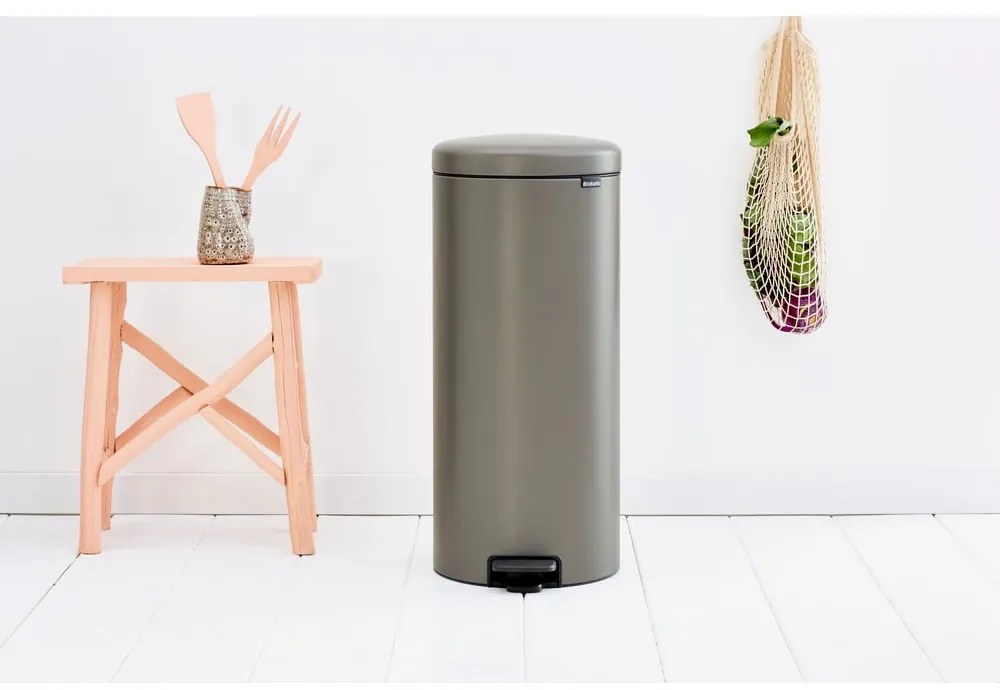 Szürke acél pedálos szemetes 30 l NewIcon – Brabantia